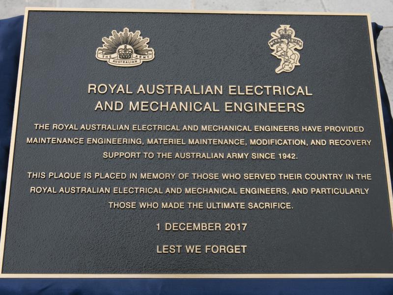 royal-australian-electrical-and-mechanical-engineers-raeme-75th-anniversary-parade-and-plaque-dedication-11217_37935211475_o