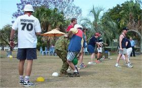 NLG-B Bulimba Birthday Oct 2001  (43)