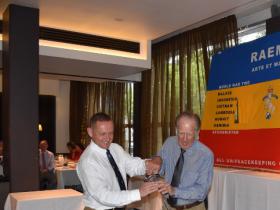 Ewan McLeod - DSC_0115 (800x533)