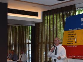 Ewan McLeod - DSC_0124 (800x533)