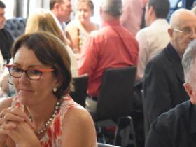 Ewan McLeod - DSC_0065 (800x533)