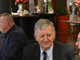 Ewan McLeod - DSC_0040 (800x533)