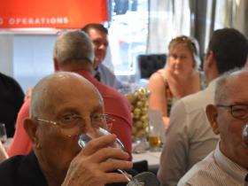 Ewan McLeod - DSC_0060 (800x533)