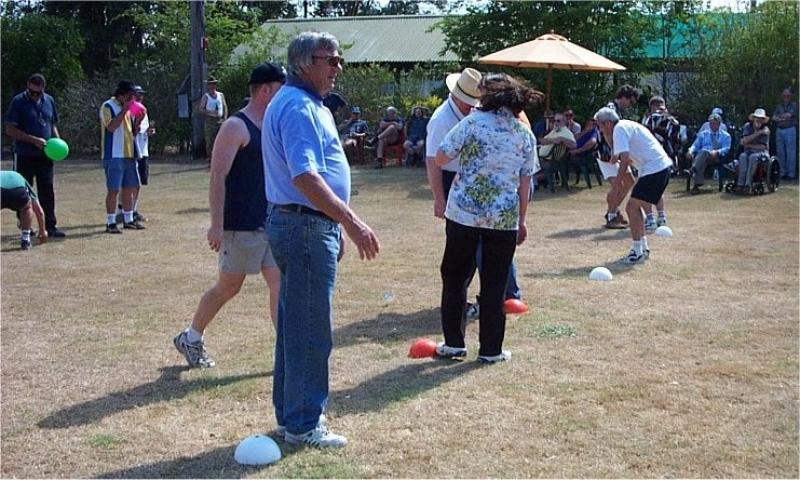 NLG-B Bulimba Birthday Oct 2001  (91)