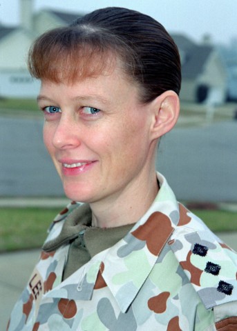 Alison Lee uniform003 5x7 Small