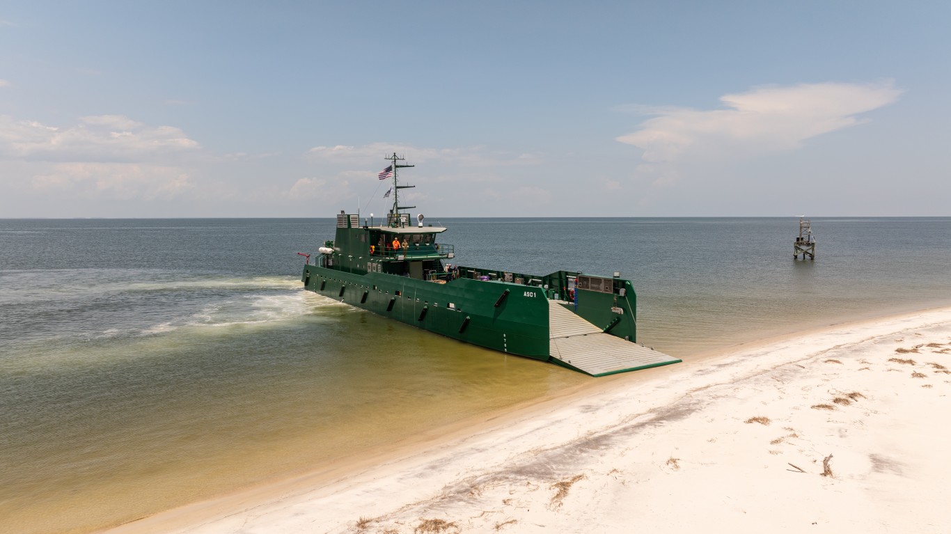 Birdon ASC Beaching 8.5.26 2 Medium